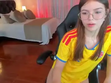 Chaturbate Adult Video Chat of _maddisonfox_