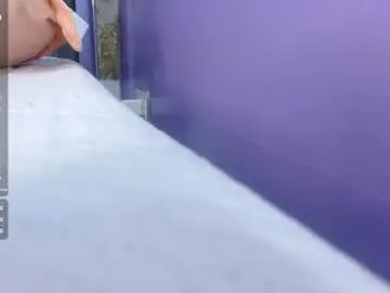 Chaturbate Sex Cam of aiuny_queens