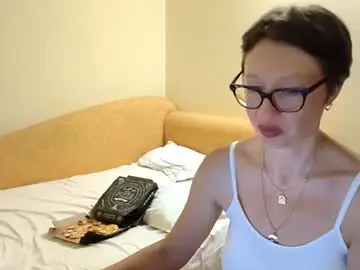 Chaturbate Free Live Porn of bellarose_2020