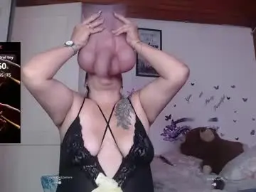 Chaturbate Watch Live Sex Cams of mature_liaa