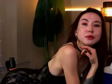 Chaturbate Live Sex Cam of sin_raven
