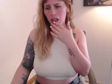 Chaturbate Sex Chat of thamarajane1