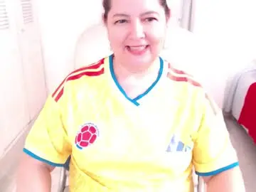 Chaturbate Sex Cam of leonela_69