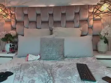 Chaturbate Live Sex Cam of jennsexy_