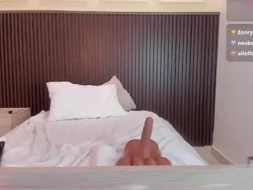 Chaturbate Live Sex Cam of melissarouge