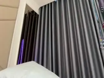 Chaturbate Adult Video Chat of sexy_misses19