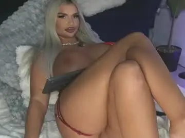 Chaturbate Nude Webcam of chrystalcade