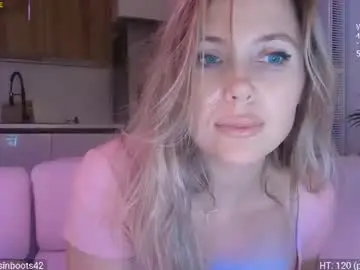 Chaturbate Best live sex cam show of daniangel_web