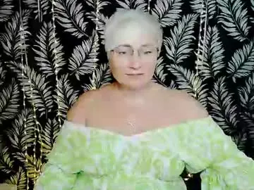 Chaturbate Nude Webcam of oliviaoskar_