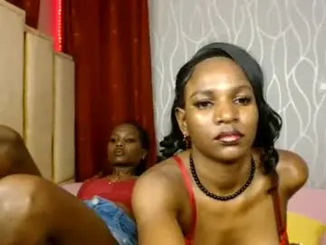 Chaturbate Live Sex of raven_luxe