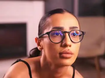 Chaturbate Live Sex of chloeobrilx