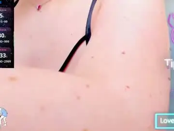 Chaturbate Live Porn of evelyne_rose
