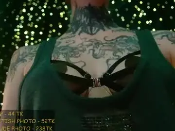 Chaturbate Live Sex of littlespacemouse
