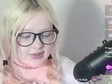 Chaturbate Nude Webcam of sleepyheadcats