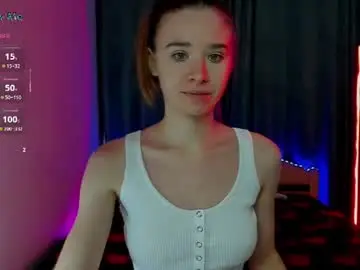 Chaturbate Live Sex Cam of teaseme_bella