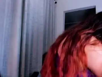 Chaturbate Best live sex cam show of carolinasweet33