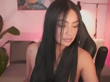 Chaturbate Live Sex Cam of sarawinstone_