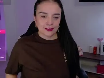 Chaturbate Live Sex Cam of victoriahot_23