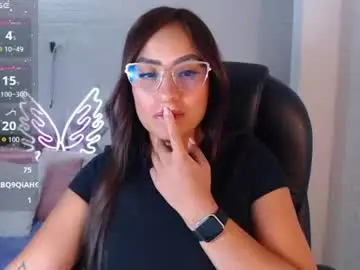 Chaturbate Free Porn Cam of paulina_galvis2700