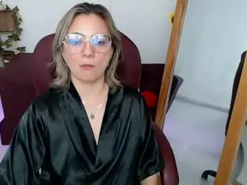 Chaturbate Live Sex of rebeca_milf