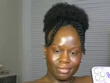 Chaturbate Live Porn of ladiosa_selene