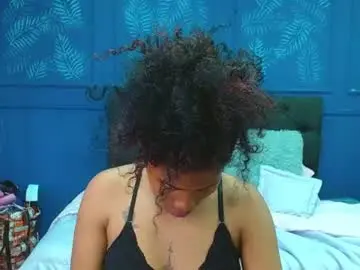 Chaturbate Live Sex Cam of khatiusca_