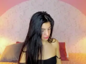 Chaturbate Live Sex Cam of lily__10