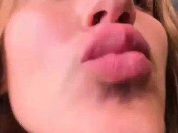 Chaturbate Free Porn Cam of velvetsirenn