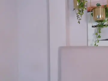 Chaturbate Adult Webcams of violetbloomm