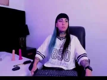 Chaturbate Adult Video Chat of izzy_moon7