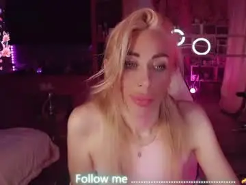 Chaturbate Live Sex Cam of nicole_g0ld_