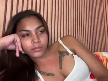 Chaturbate Free Porn Cam of sweet_trishaxx