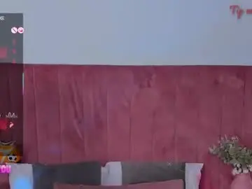 Chaturbate Watch Live Sex Cams of mayzzi