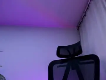 Chaturbate Adult Webcam of _purplecherry_