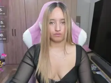 Chaturbate Watch Live Sex Cams of ema_tayy