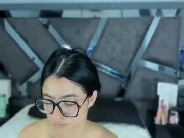 Chaturbate Watch Live Sex Cams of milawink
