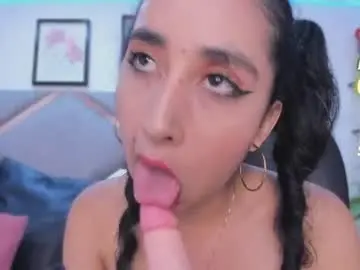 Chaturbate Nude Webcam of helena_sp