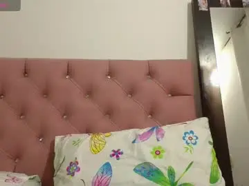 Chaturbate Free Porn Cam of aurora_petit_