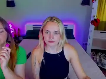 Chaturbate Live Sex Cam of ashley_crashly