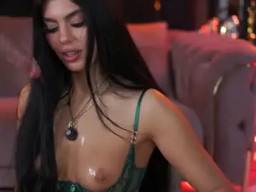 Chaturbate Sex Cam of ravennadarcy