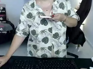 Chaturbate Sex Cam of diva_milf