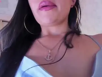 Chaturbate Sex Chat of iris_bells