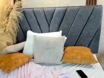 Chaturbate Free Porn Cam of sienna_lu