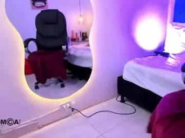 Chaturbate Best live sex cam show of zairawatson