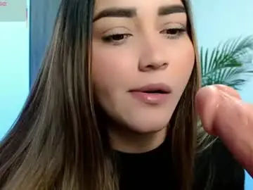Chaturbate Sex Cam of lucia_star_