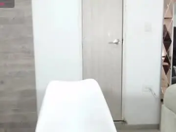 Chaturbate Watch Live Sex Cams of ambarsofhia