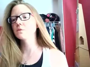 Chaturbate Live Sex Cam of angelicangel3