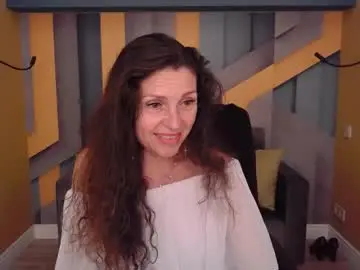 Chaturbate Free Porn Cam of ellalongs