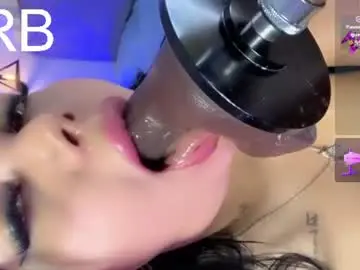 Chaturbate Free Live Porn of sofia_riot1