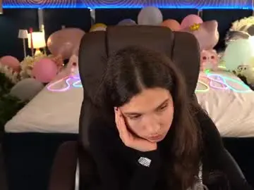 Chaturbate Free Porn Cam of babyflowerr